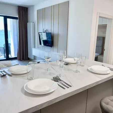 Tudors View Apartman *